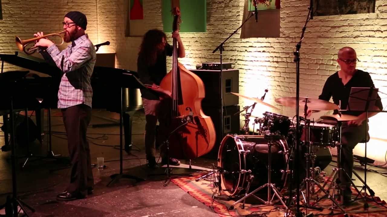 Max Johnson Trio Live at Shapeshifter Lab 2013-01-07